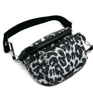 Michael Kors Black and Gray Women's Bag